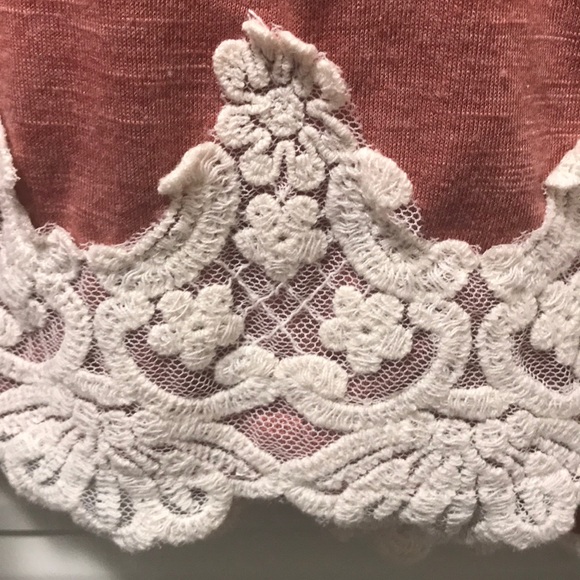 Ladies Top - Picture 2 of 3